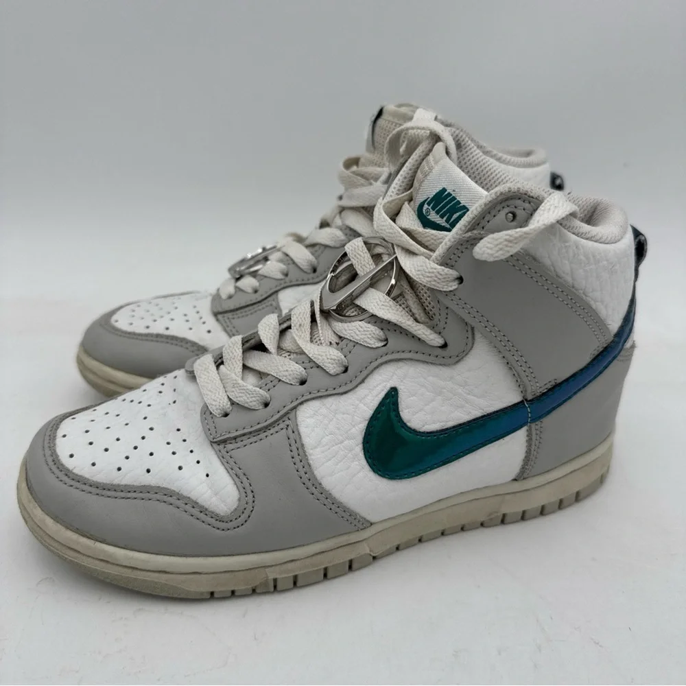 Nike Dunk High FLS Casual Shoe Summit White Grey Fog DR7855-100 Womens Size 5.5